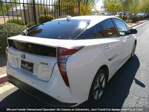2018 Toyota Prius Four Touring