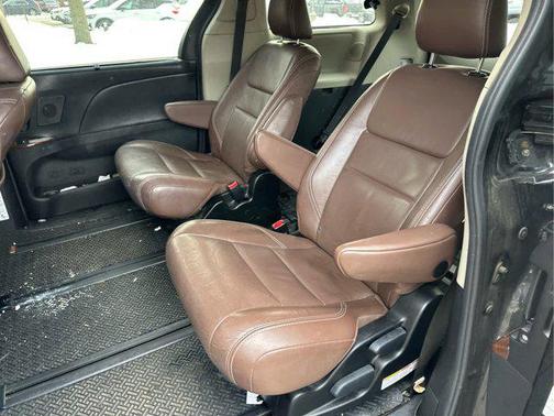 2015 Toyota Sienna Limited