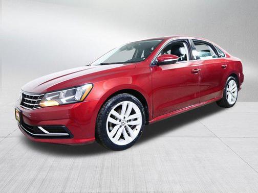 2019 Volkswagen Passat 2.0T Wolfsburg Edition