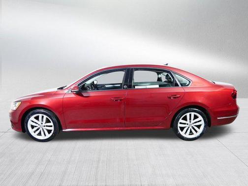 2019 Volkswagen Passat 2.0T Wolfsburg Edition