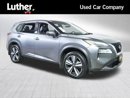 2022 Nissan Rogue SL