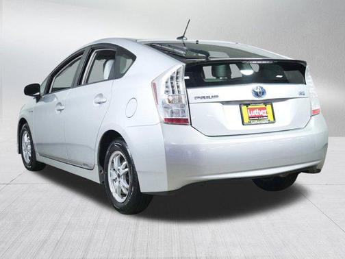2010 Toyota Prius V