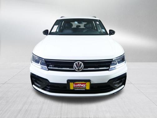 Pure White 2021 Volkswagen Tiguan 2.0T SE R-Line Black 4MOTION