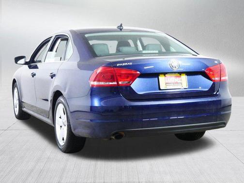 2013 Volkswagen Passat 2.5 SE
