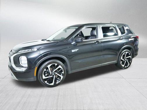 2023 Mitsubishi Outlander PHEV SE