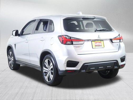 2022 Mitsubishi Outlander Sport SE