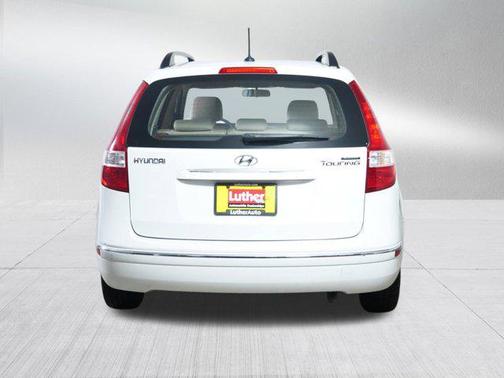 2010 Hyundai Elantra Touring GLS