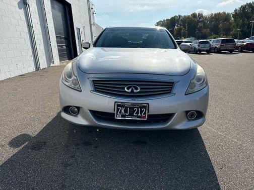 2013 INFINITI G37x Base