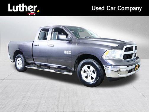 2016 RAM 1500 SLT