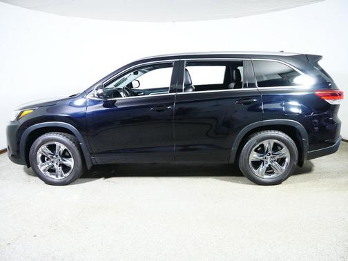 Midnight Black Metallic 2019 Toyota Highlander Limited Platinum