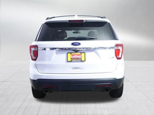 2016 Ford Explorer Base