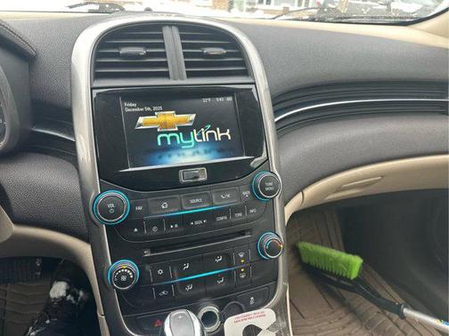 2015 Chevrolet Malibu 1LT