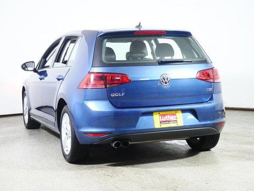 2017 Volkswagen Golf S