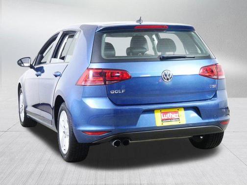 2017 Volkswagen Golf S