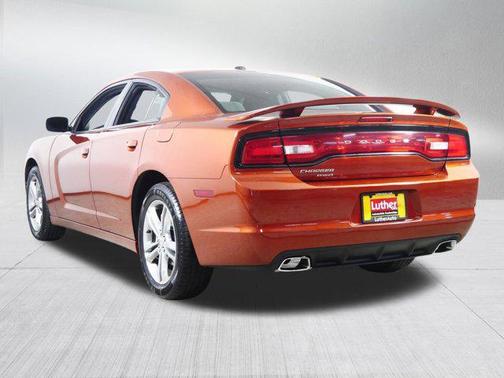 2013 Dodge Charger SXT