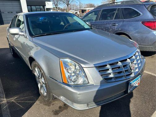 2008 Cadillac DTS Base