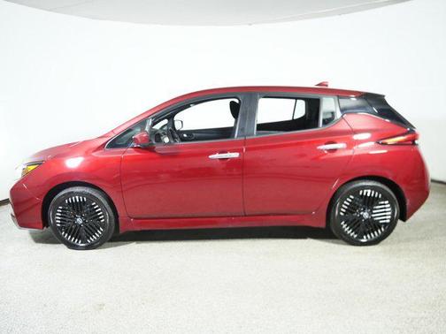 2025 Nissan Leaf SV PLUS