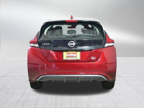 2025 Nissan Leaf SV PLUS