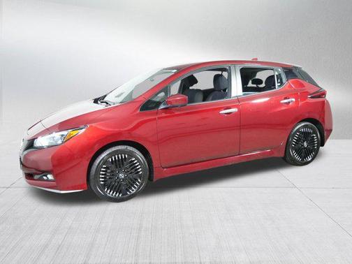 2025 Nissan Leaf SV PLUS