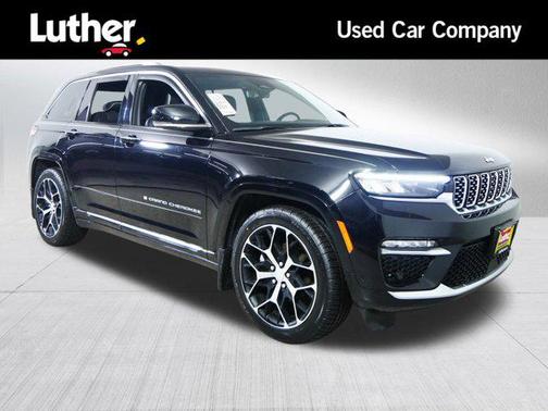 2023 Jeep Grand Cherokee Summit