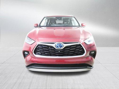 2020 Toyota Highlander Hybrid Platinum