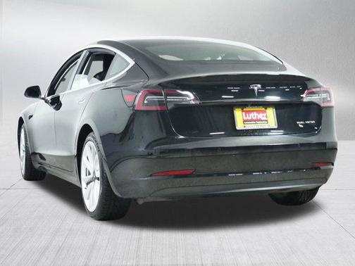 2019 Tesla Model 3 Long Range
