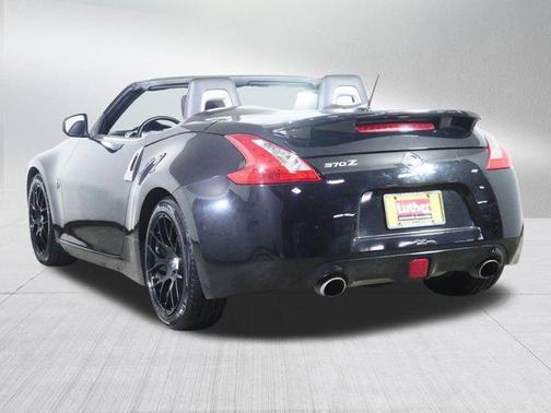 2014 Nissan 370Z Base