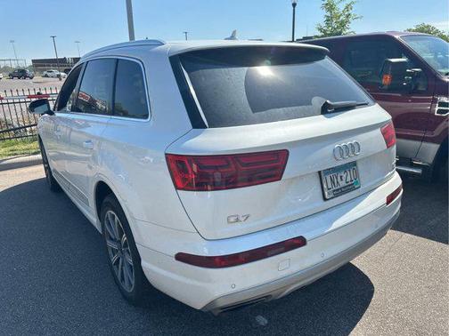 2017 Audi Q7 3.0T Prestige