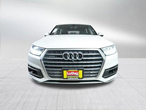 2017 Audi Q7 3.0T Prestige