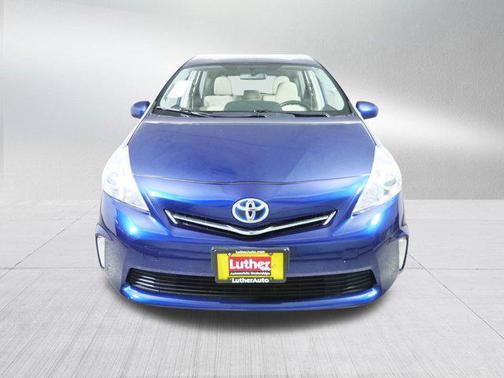 2012 Toyota Prius v Five