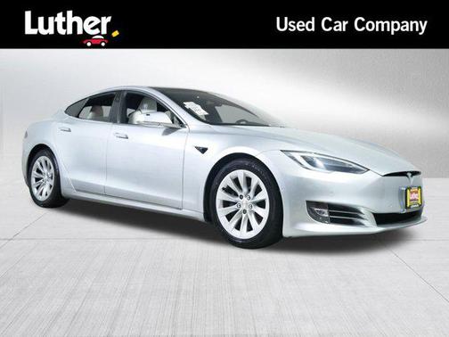 2017 Tesla Model S 75D