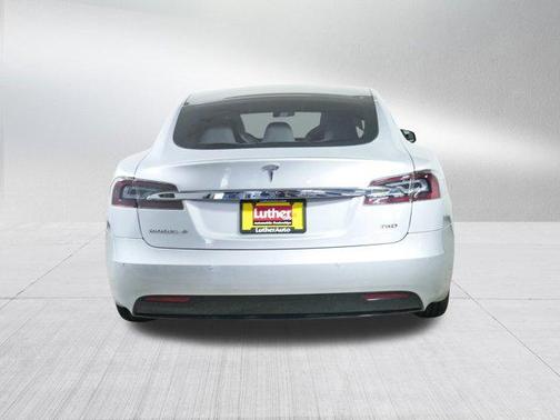 2017 Tesla Model S 75D