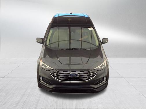 Magnetic Metallic 2019 Ford Edge SEL