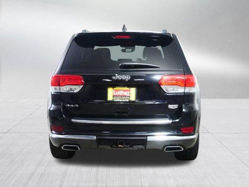 2019 Jeep Grand Cherokee Summit