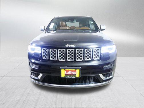 2019 Jeep Grand Cherokee Summit