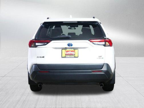 2020 Toyota RAV4 Hybrid LE