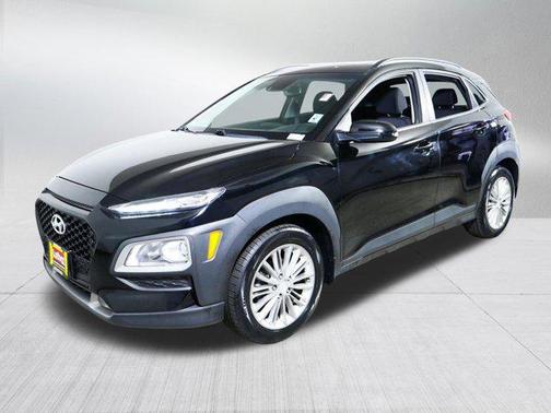 Ultra Black Pearl 2019 Hyundai KONA SEL