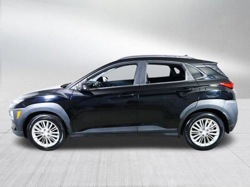 Ultra Black Pearl 2019 Hyundai KONA SEL