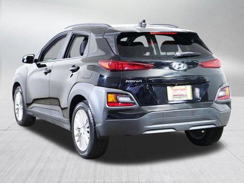 Ultra Black Pearl 2019 Hyundai KONA SEL