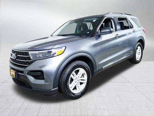 Carbonized Gray Metallic 2021 Ford Explorer XLT