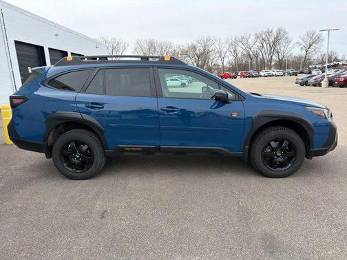 Geyser Blue 2022 Subaru Outback Wilderness