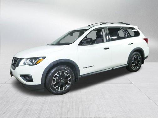 2020 Nissan Pathfinder SL