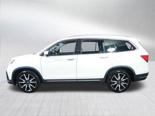 2019 Honda Pilot Touring 8-Passenger