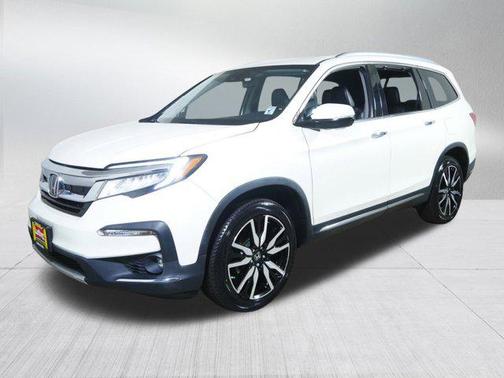 2019 Honda Pilot Touring 8-Passenger