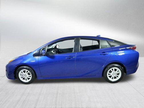 2016 Toyota Prius Four Touring
