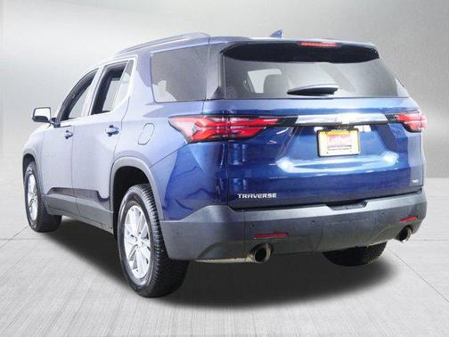 2022 Chevrolet Traverse LT Leather