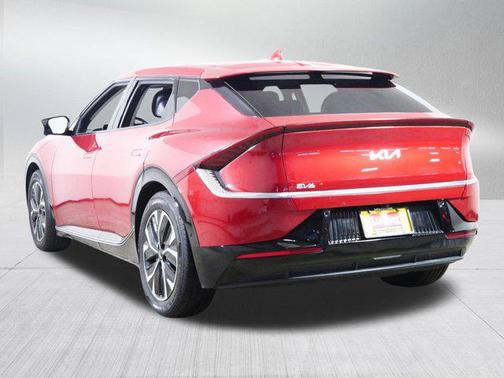 2022 Kia EV6 Wind