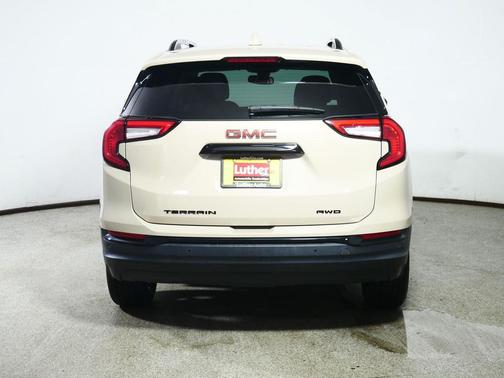 Desert Sand Metallic 2023 GMC Terrain SLE
