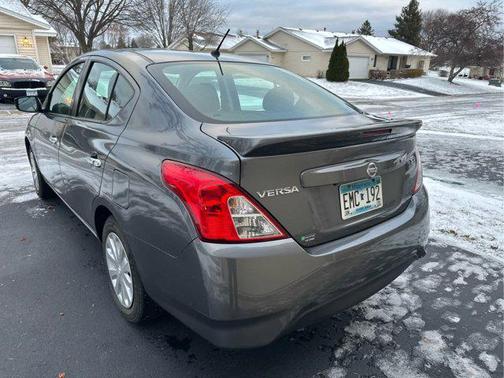 2019 Nissan Versa 1.6 SV