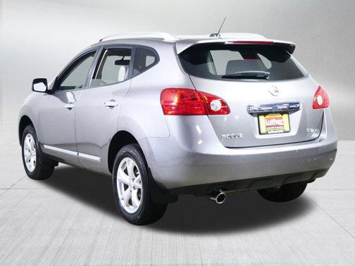 2011 Nissan Rogue SV